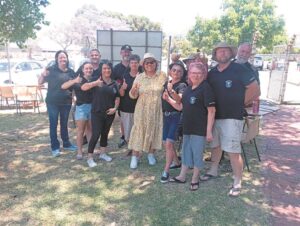Groep sê dankie met braai