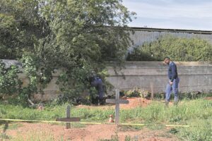 Body found at cemetery