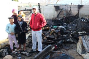 Seun red suster uit vlamme, boerboele sterf in brand in Roodewal