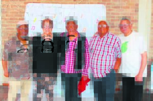 Golden Oldies bekoor in stadsaal