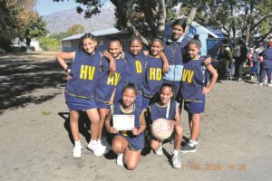 Waveren se o.11-netbalspelers spog by sportdag