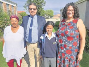 Moedige Patricia vorder nou fluks