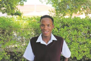 Ralton speel vir Boland