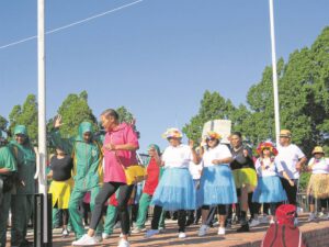 Bejaardes wys hul slag vir lag