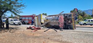 Brandweerwa raak die pad byster in Worcester