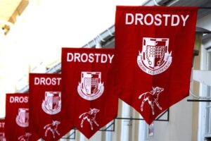 650 aansoeke by Drostdy lei tot ontevredenheid