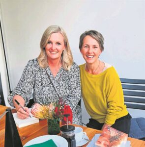 Vyfde boek is uit