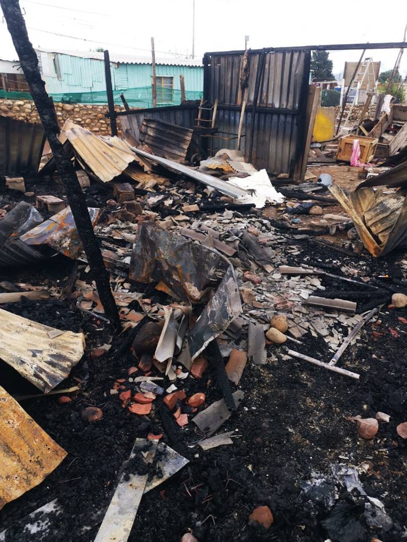 Fire crew prevented from putting out Magwaleni fire