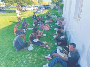 Klein weldaad groei tot groot bediening