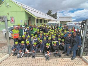 Kinders leer oor padveiligheid