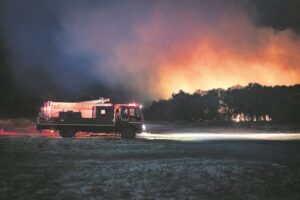Worcester ná veldbrande in rook gehul