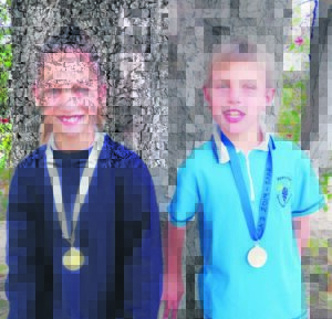 Met tuimel kry hul medaljes