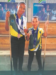 De Doorns-duo wêreldkampioene in snoekerkampioenskap