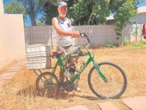 Fiets met enjin kry verkeersboete