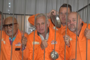 Tronk toe… en die borggeld gaan vir ‘n goeie doel!