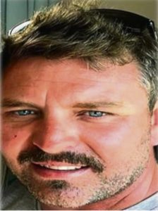 Man van Robertson in hof omdat beleggingskema glo fiktief is