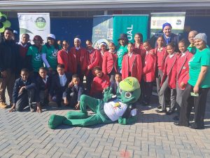 Skool se groentetuin staan reg om kos vir skoolkombuis te lewer