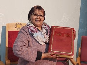 Ds. Wanza bring Woord na dowes by familiekerk in Worcester