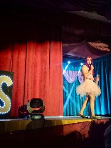 KYK| Tafelronde 68 se gewilde Follies weer reuse sukses