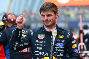 Max masters Marina Bay madness after Russell’s early exit