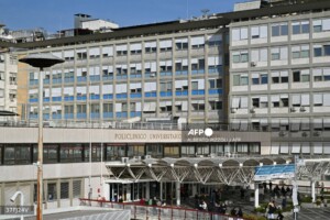 Pope to make first public appearance Sunday since hospitalisation