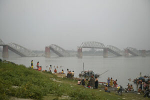 Despair and Hope: Myanmar’s Earthquake Survivors Demand Assistance