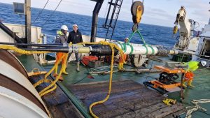 Stadiger internetspoed vir talle weens foutiewe vertakkingseenheid van ondersese kabel