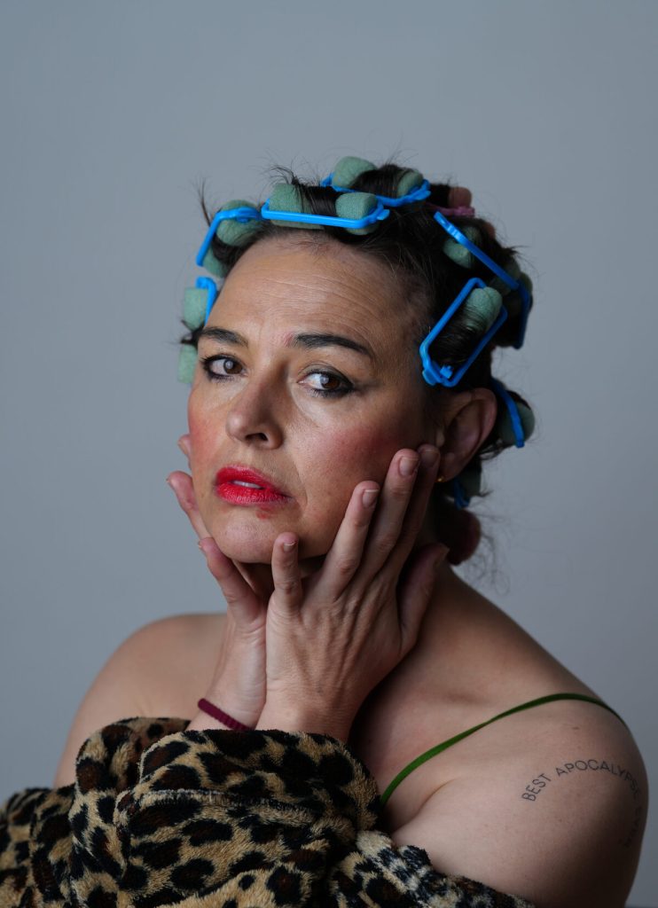 Tinarie van Wyk Loots is vir 'n Fiësta-eerbewys benoem as beste aktrise vir haar spel in Huis van sand.