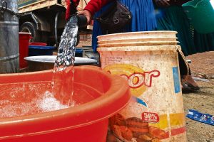 Bewoners op 14 plase in Drakenstein benodig hulp