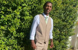 Matrikulant sinneloos tien treë van huis af doodgeskiet