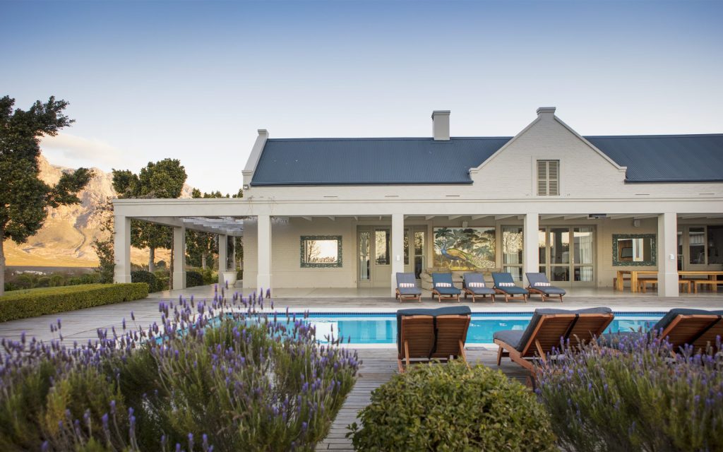  A 340-year-old South African wine estate has made history by becoming the first wine estate globally to achieve Green Key certification for its accommodation, setting a new benchmark for sustainable tourism as the industry grapples with its environmental footprint.