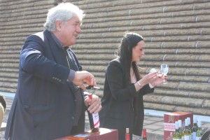 Historiese Welbedacht wynbekendstelling vier 150 jaar van Afrikaanse taalstryd