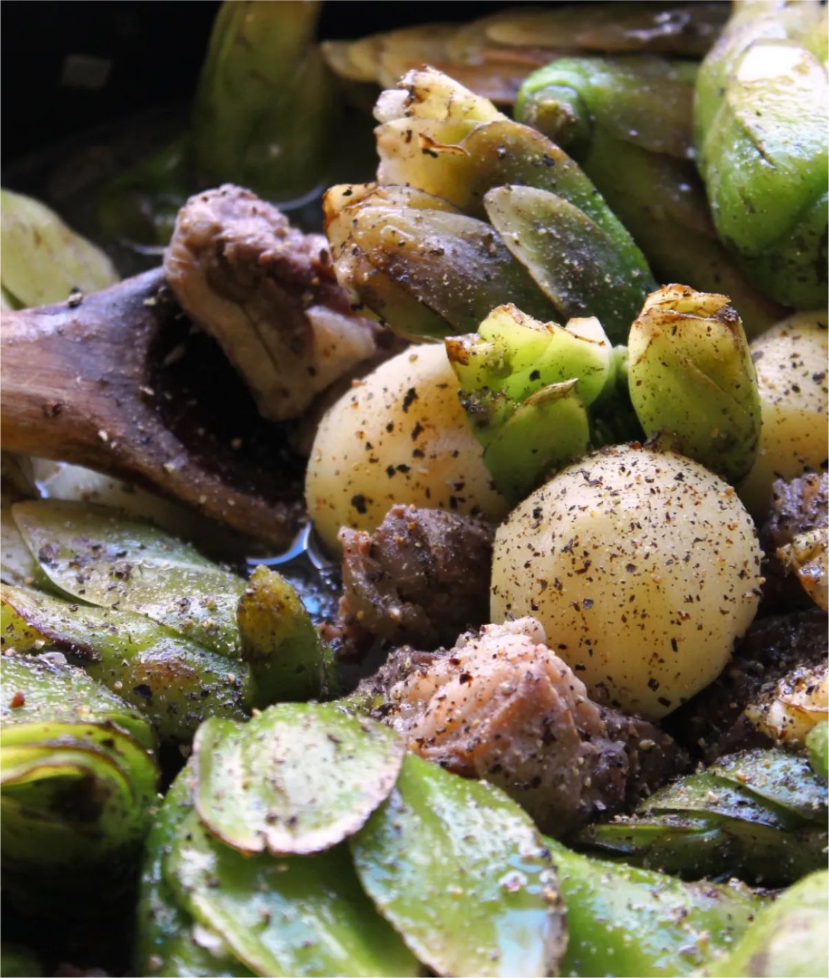 Winter beteken waterblommetjie-tyd in die Boland. FOTO: Lise Beyers