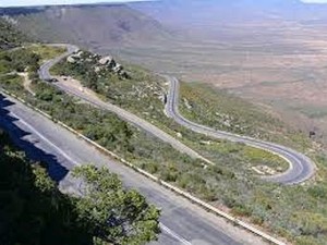 Vanrhynspas en R27 opgraderingsprojek begin