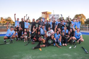 Historiese samewerking tussen skole bring astroturfhokkiebaan na Kimberley