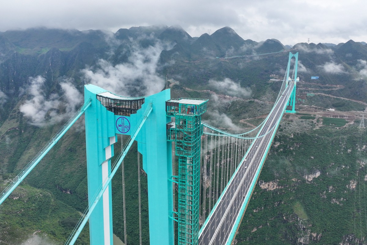 WATCH: World’s highest bridge opens to traffic in China