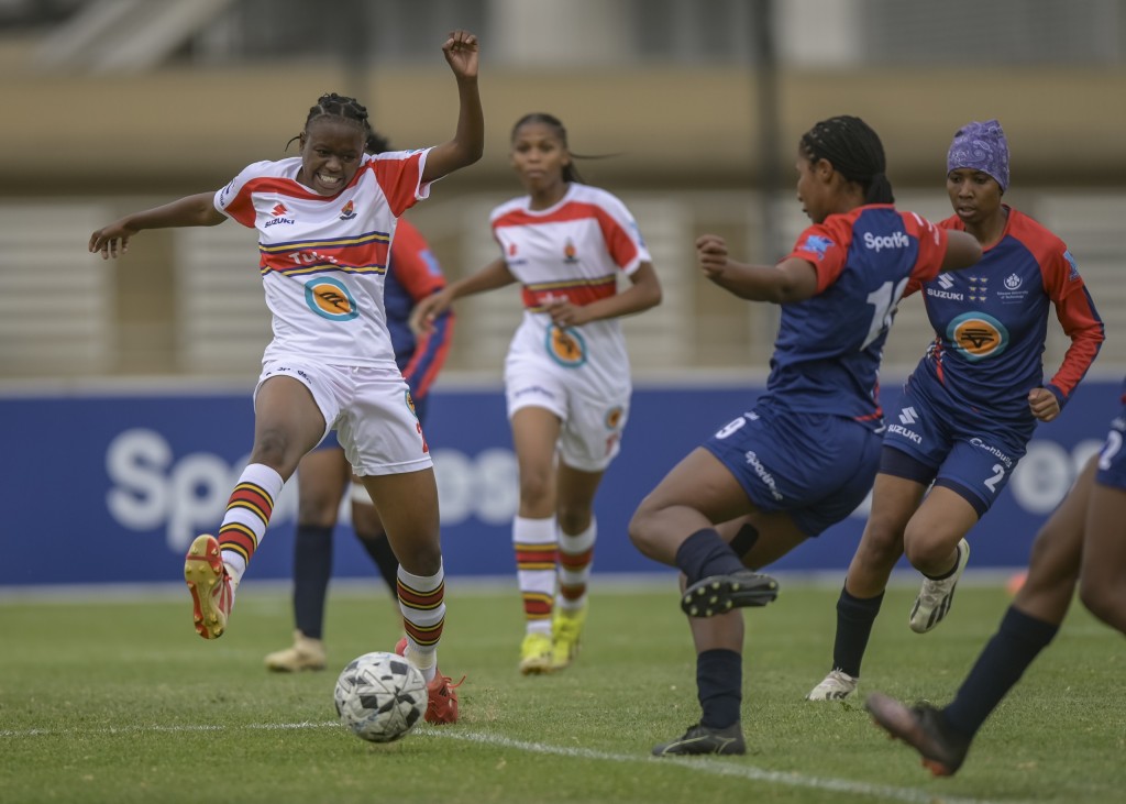 Moeletsi Digoro of UP-Tuks with a shot on goal during the match against TUT. Photo: Christiaan Kotze/ Asem Engage