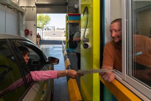 Skip the queue: Drive-through licence renewals launch in Cape Town