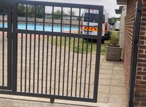 Tweejarige verdrink in swembad in Bainsvlei