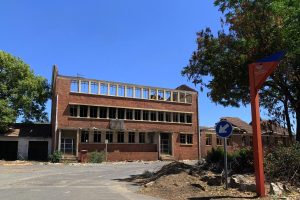 Ou poskantoor: ‘Gryp in’!