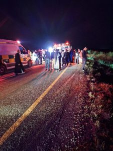 Kerkgangers ernstig beseer in botsing buite Malmesbury