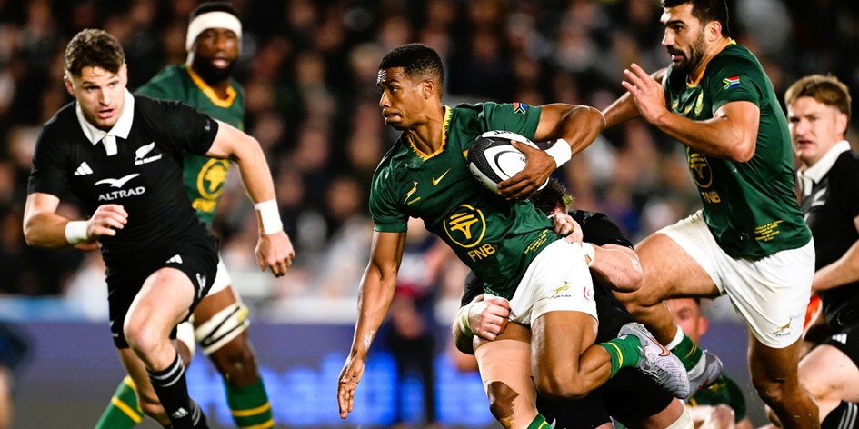 The All Blacks maintained their cherished 31-year record without defeat at Eden Park in Auckland as two tries conceded by the Springboks in the in the first 17 minutes were the difference between the teams in another fierce contest in wet and greasy conditions. Photo: SA Rugby