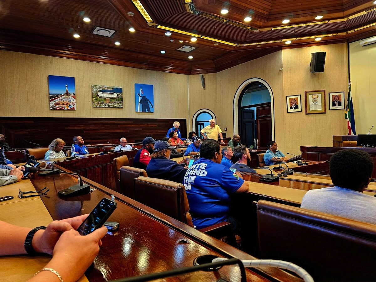 Nelson Mandela Bay municipal phone lines down over unpaid R9 million bill