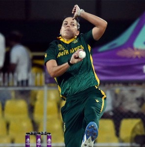 Proteas Women storm to World Cup summit with dominant victory over Pakistan