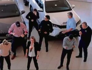 KYK | Toyota Paarl laat TikTok ontplof met dansvideo
