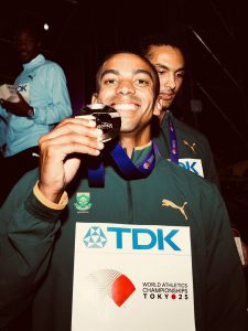 Isaacs shines on world stage