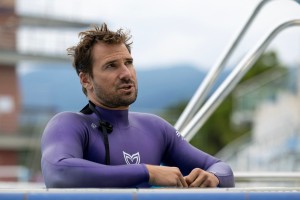 Freediver smashes breath-hold record with an almost 30-minute feat