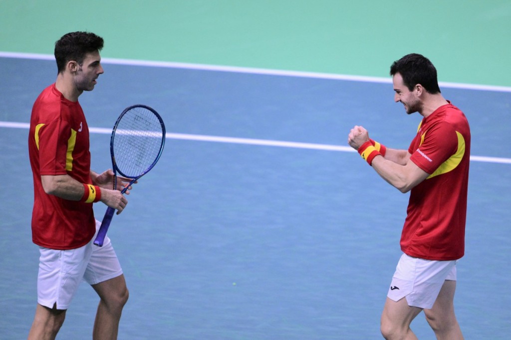 Marcel Granollers and Pedro Martinez sealed Spain's victory in the decisive doubles rubber. The Spanish pair defeated Tomas Machac and Jakub Mensik 7-6 (10/8), 7-6 (10/8).