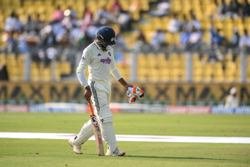 Ravindra Jadeja fell to another Jansen bumper. India slumped further as the lanky quick wrapped up their innings in 83.5 overs.