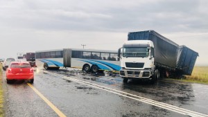 Accident on N8 claims lives, closes Bloemfontein-bound lanes